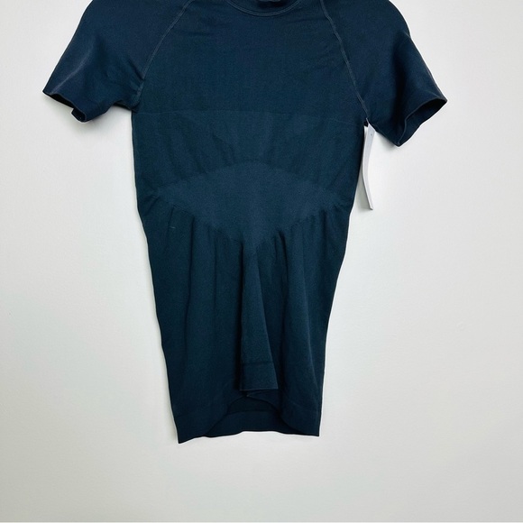 Spiritual Gangster NWT Black Ribbed Mock Neck Raglan Short Sleeve Fit Top - Picture 3 of 5